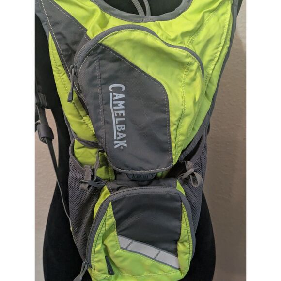 CAMELBAK Rogue Hydration Pack Lime Green Gorpcore Cycling Hiking Backpack - Picture 2 of 7